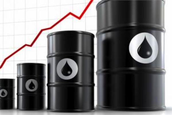 رشد ۰.۵ درصدی بهای نفت در بازارهای جهانی|سربیل