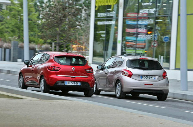 سقوط ۳۳ درصدی اشتغال در صنعت خودروسازی فرانسه|سربیل