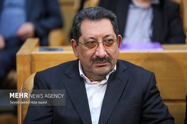 هدف دولت چهاردهم، تسهیل تجارت خارجی و بازگشت ارز صادراتی است|سربیل