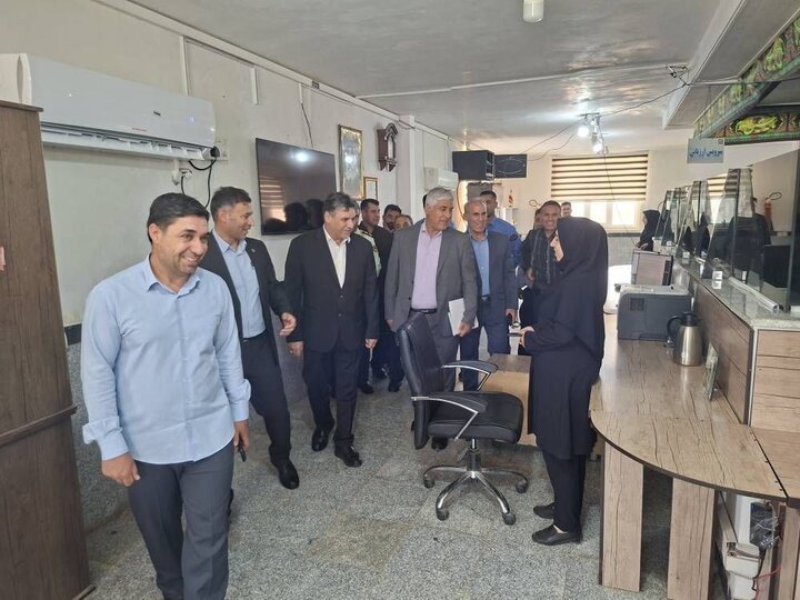 بازدید معاونین گمرک ایران و هیئت همراه از اداره کل گمرکات استان ایلام|سربیل