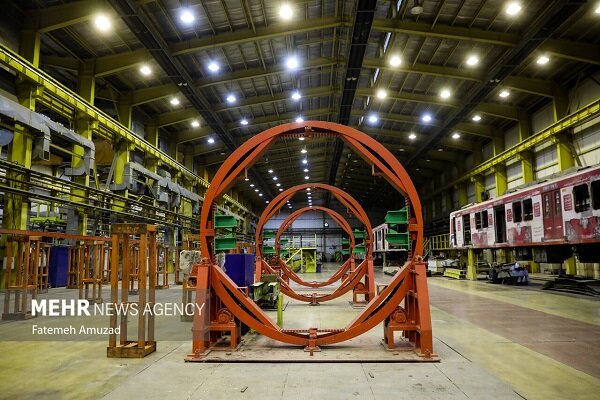 اقتصاد ایران در مسیر رکود-تورمی قرار گرفت|سربیل