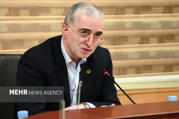 انتقاد رستگار از معافیت مالیاتی ۲۸۰ میلیون تومانی اصناف|سربیل