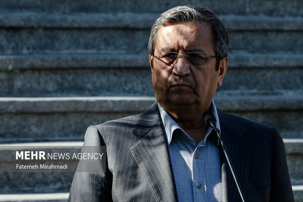 رئیس کل بانک مرکزی: میزان عرضه از تقاضای ارز پیشی گرفت|سربیل